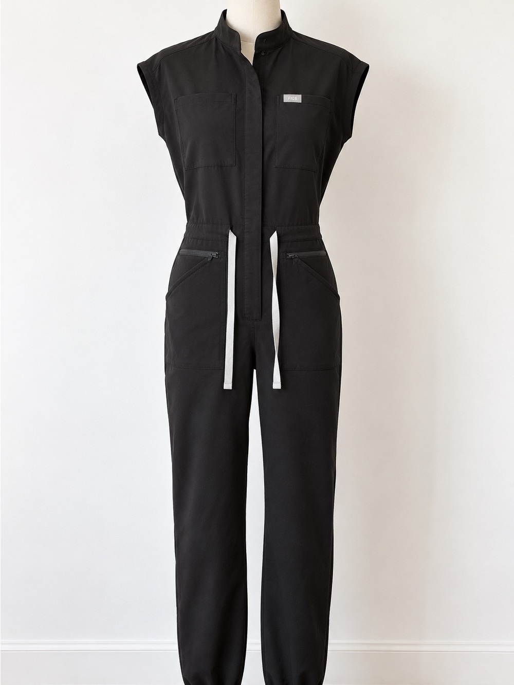 FIGS Rafaela Cargo Scrub Jumpsuit XS Black